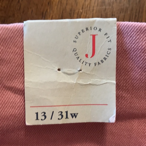 JOLT Skirt - Picture 4 of 6